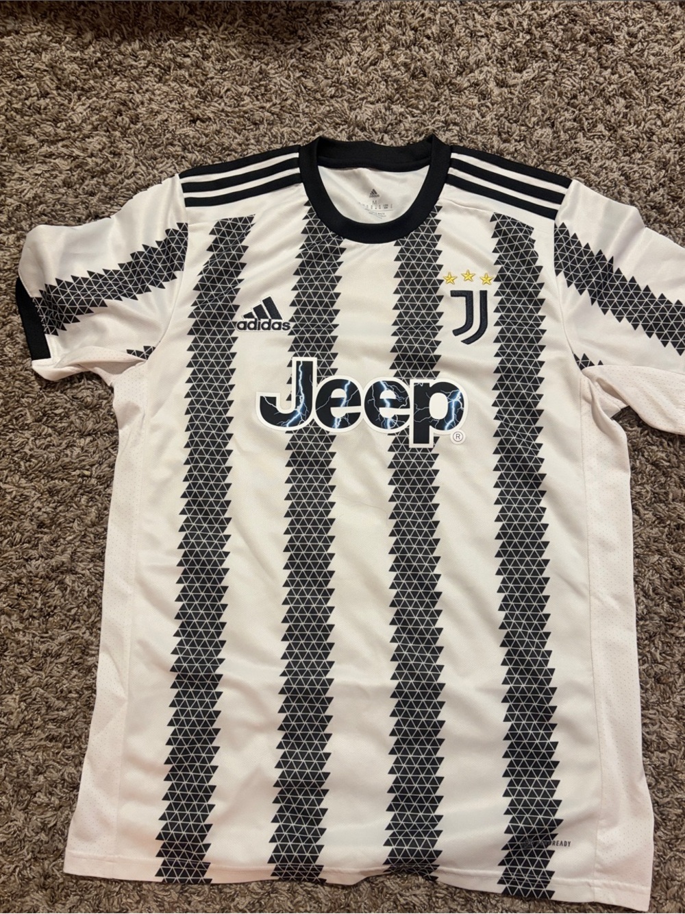 adidas Juventus Replica Jersey - White & Black Pattern